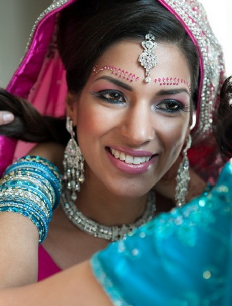 Indiase bruidsmake up indiase-bruidsmake-up-02_10