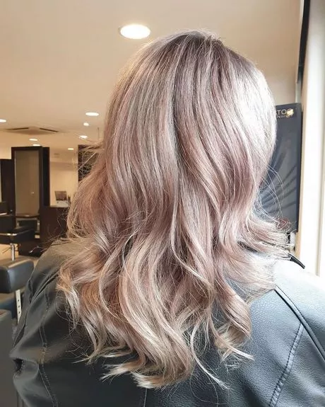Haarkleuren herfst 2023 haarkleuren-herfst-2023-62_13-7