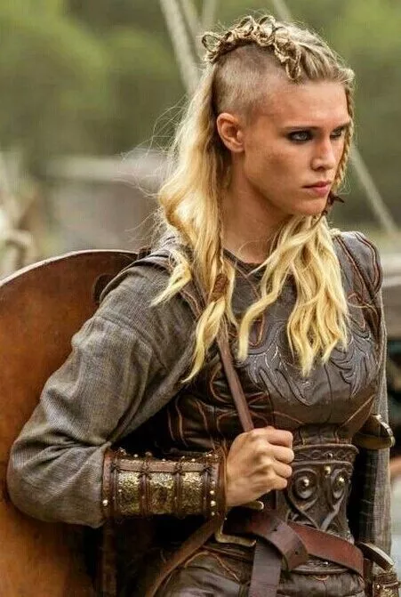 Viking vlecht vrouw viking-vlecht-vrouw-53_5-12